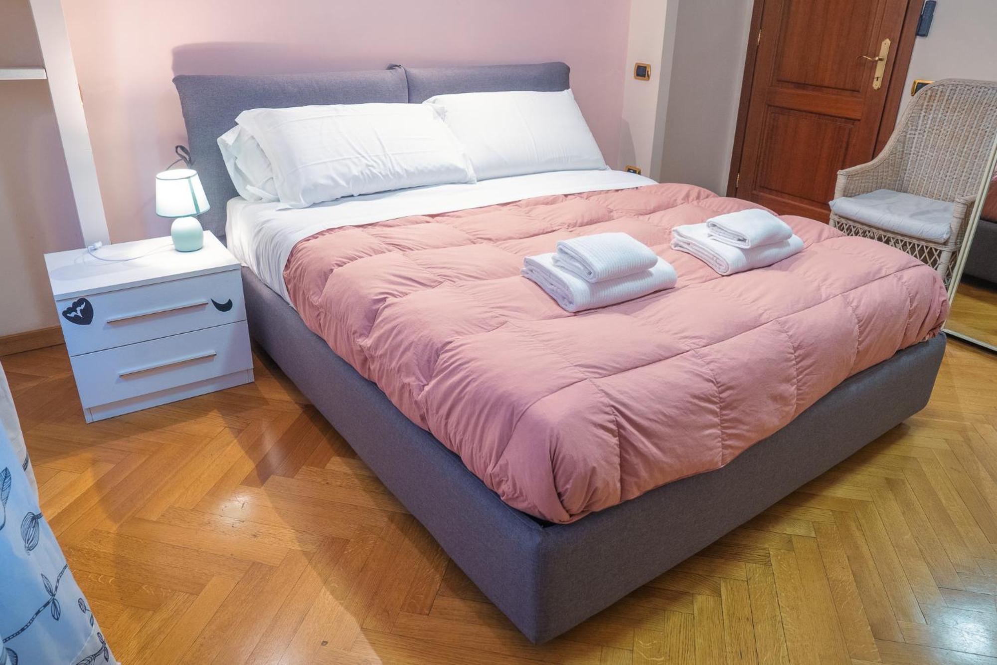 Apartment Ubaldi - 2 Stops From San Pietro Rom